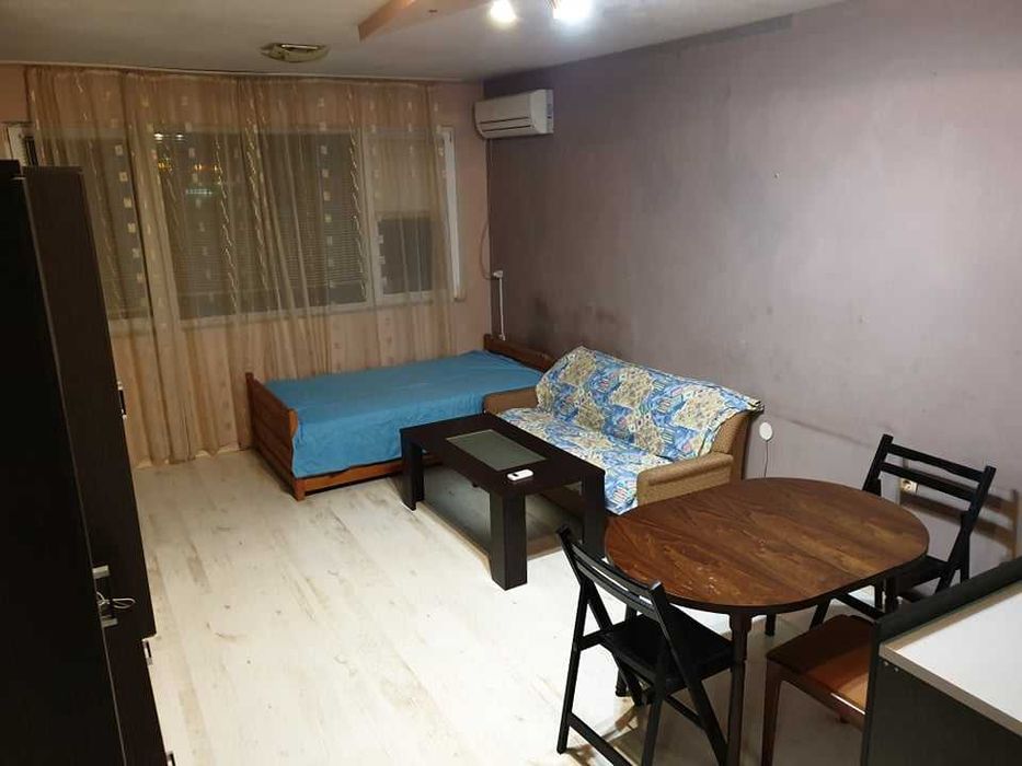 Дава се под наем Двустаен апартамент в Бургас, Меден рудник - зона А - 70 кв.м за 178.5 € - Снимка #2