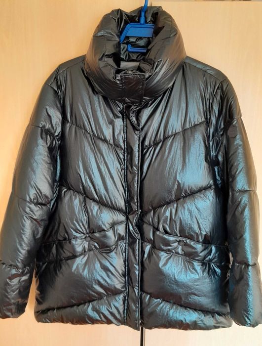 Яке на Massimo Dutti