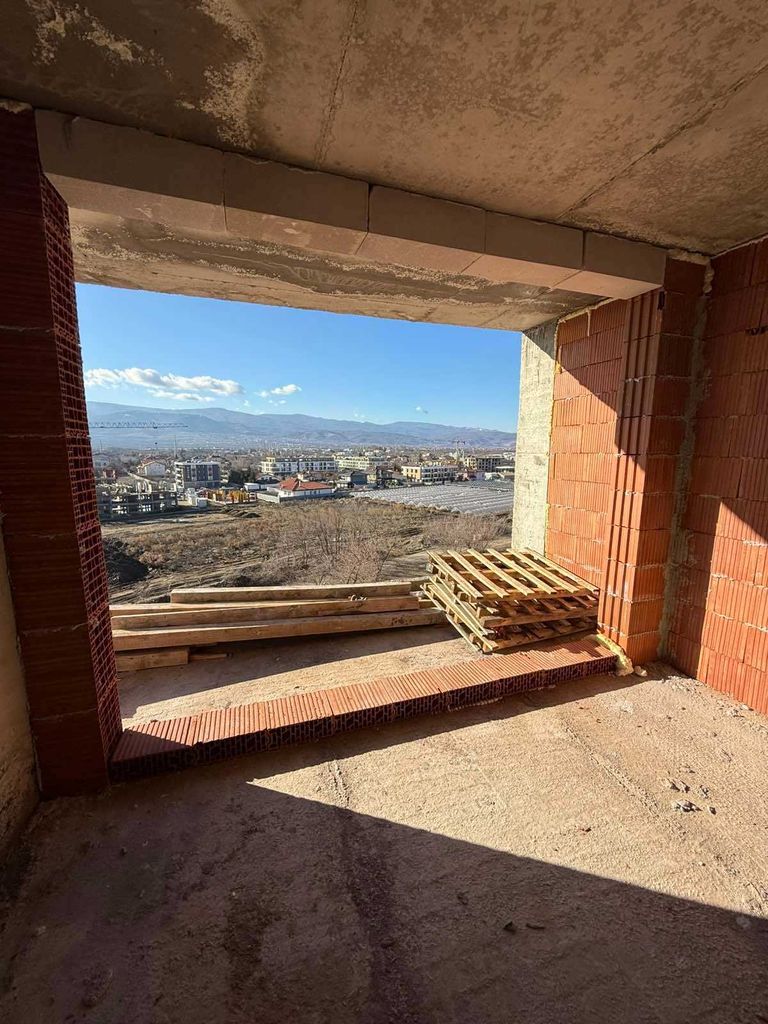 Продава се Едностаен апартамент в Пловдив, Южен - 44 кв.м за 1023 €/кв.м - Снимка #2