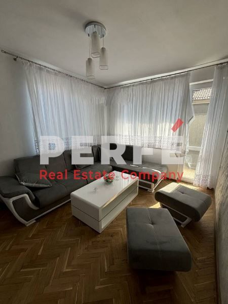 Дава се под наем Двустаен апартамент в Бургас, Ветрен - 75 кв.м за 331.5 € - Снимка #3