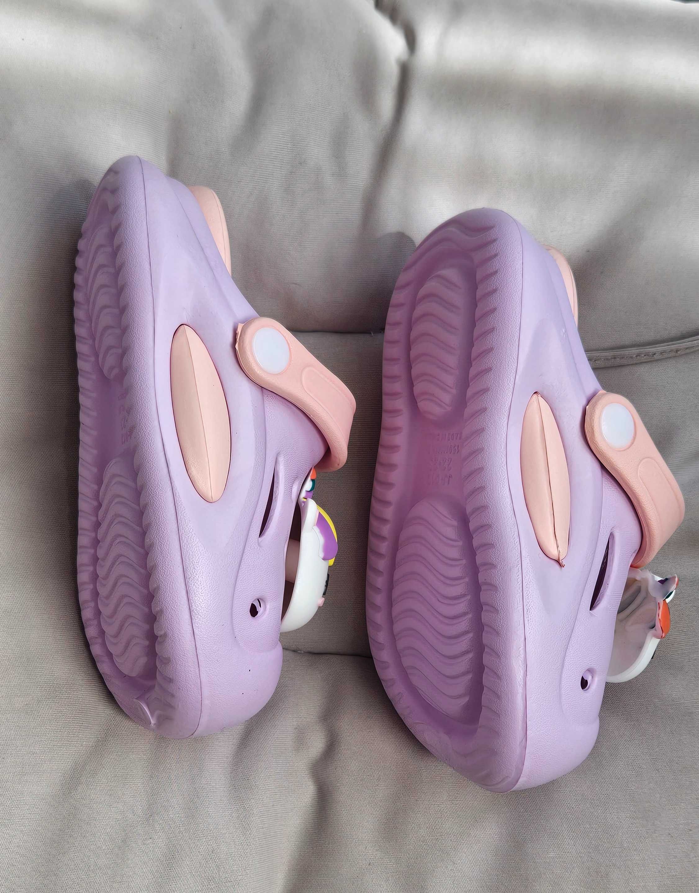 Papuci crocs, marime 23