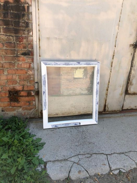 Продам новое немецкое окно - в одно стекло