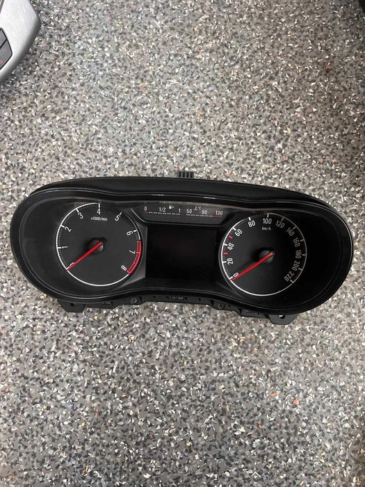 Ceas bord Opel Corsa E 2016, cod: 367030224