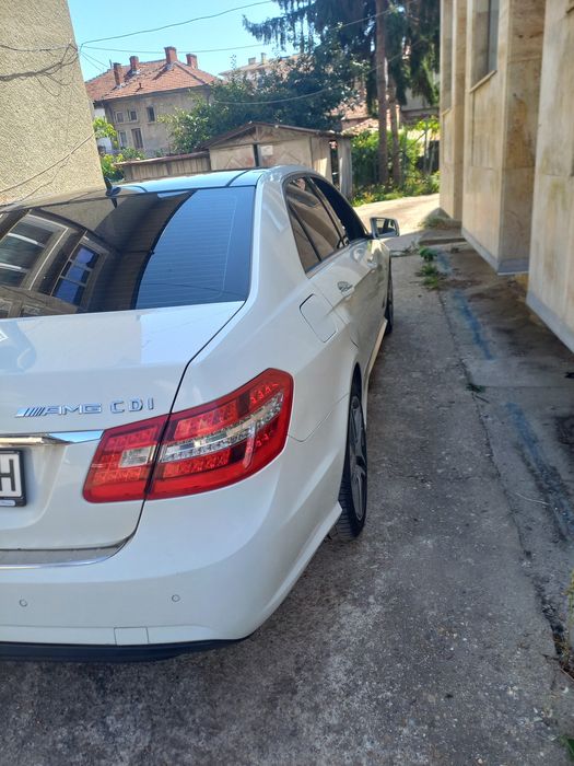 Мерцедес  Е класа 220