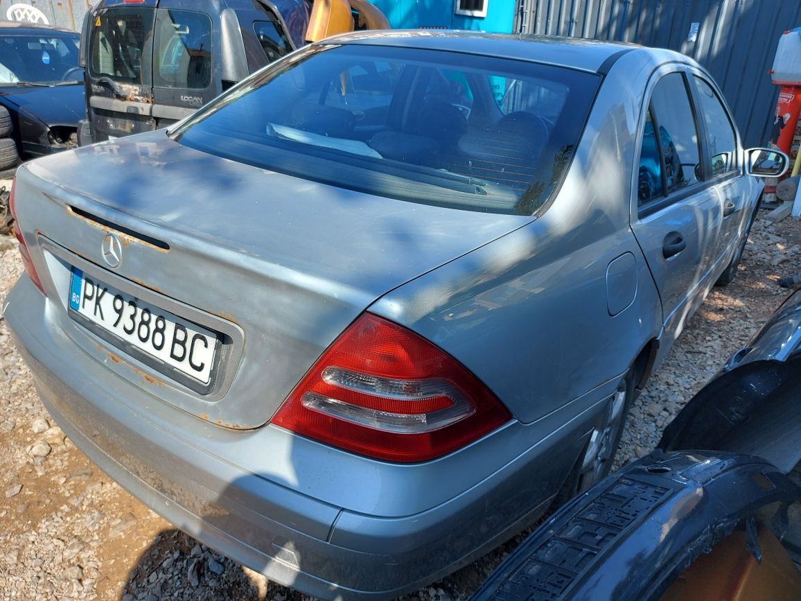 Mercedes c180 w203 на части