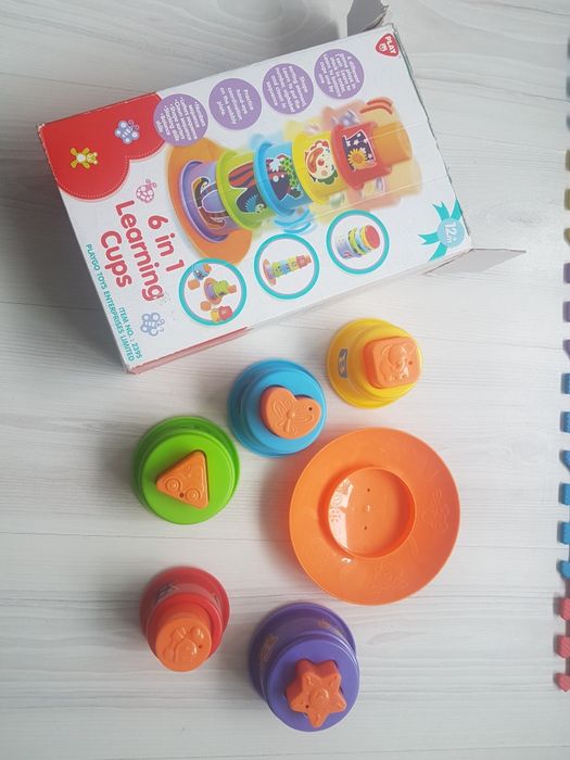 Jucarie cu diferite forme pentru bebe