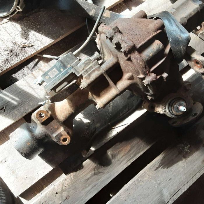 Grup fata diferential fata toyota hilux cu blocant