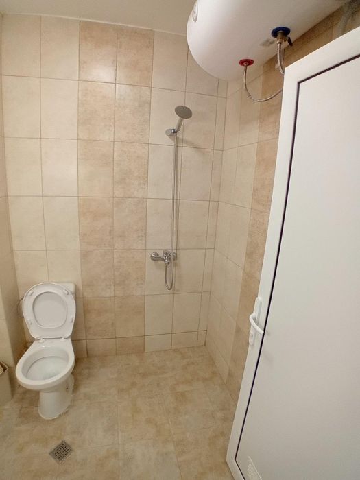 Дава се под наем Двустаен апартамент в Пловдив, Остромила - 70 кв.м за 350 € - Снимка #5