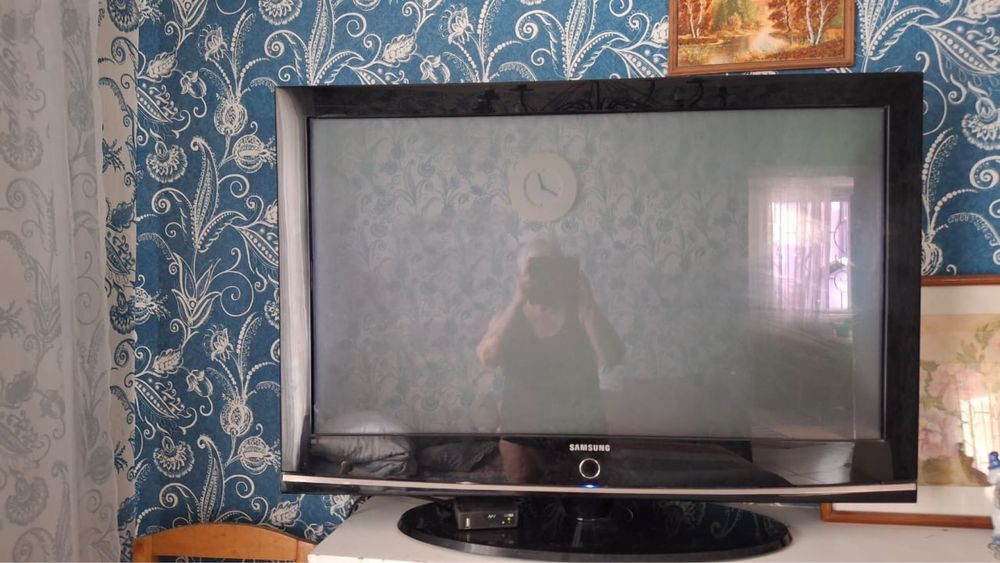 Samsung телевизор в рабочем состоянии