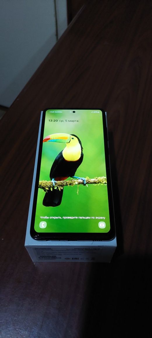 Samsung Galaxy A72 128GB Awesome Black за 120 у.е!