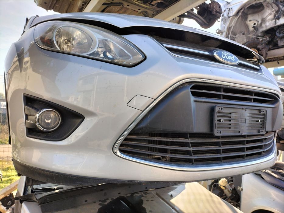 Предна броня Ford C Max / Форд Ц Макс 2012г.