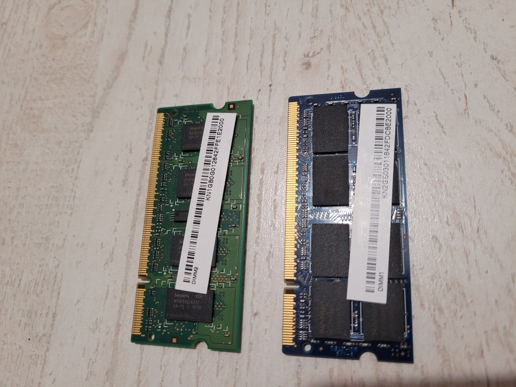 Memorie Laptop 1 + 2 gb