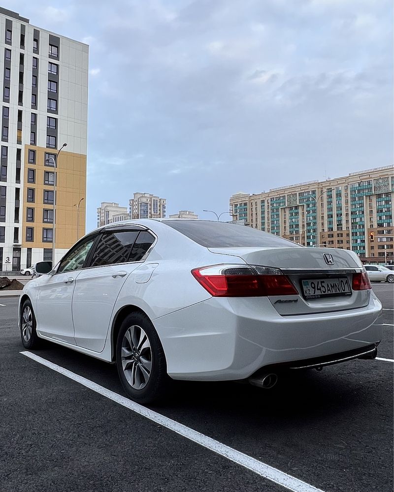 Honda Accord 2014 года