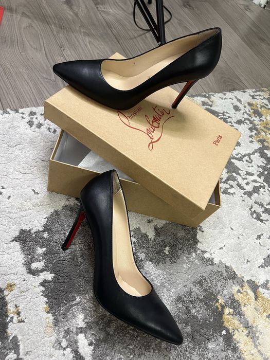 Sandale-Pantofi Louboutin-piele naturală 100%POZE REALE