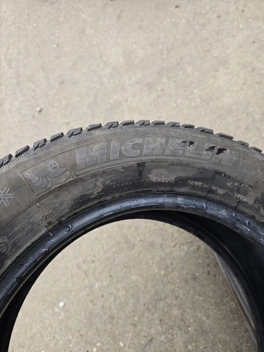Anvelope de iarna 185-65r15 Michelin