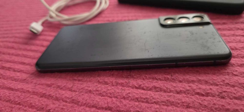 Samsung Galaxy S21 5G 8GB RAM 128GB Black-Без Забележки!