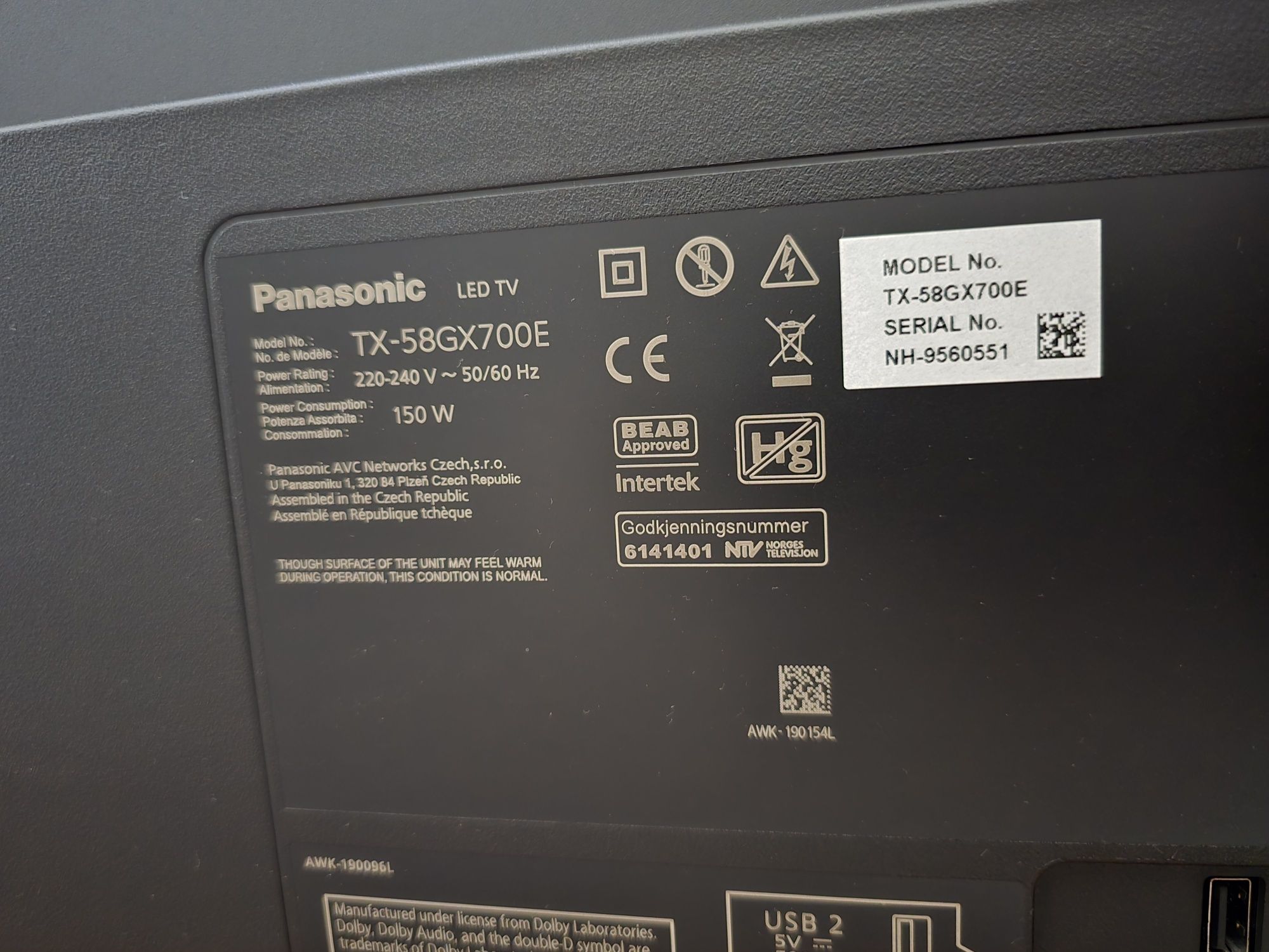 Продавам Panasonic 58 GX700E