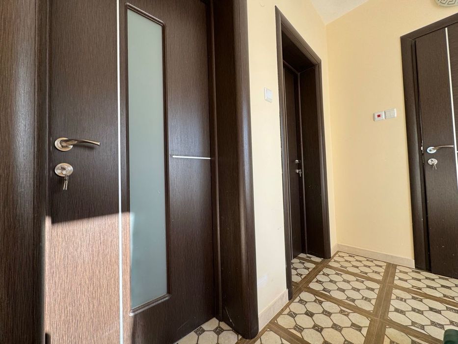 Интериорна врата