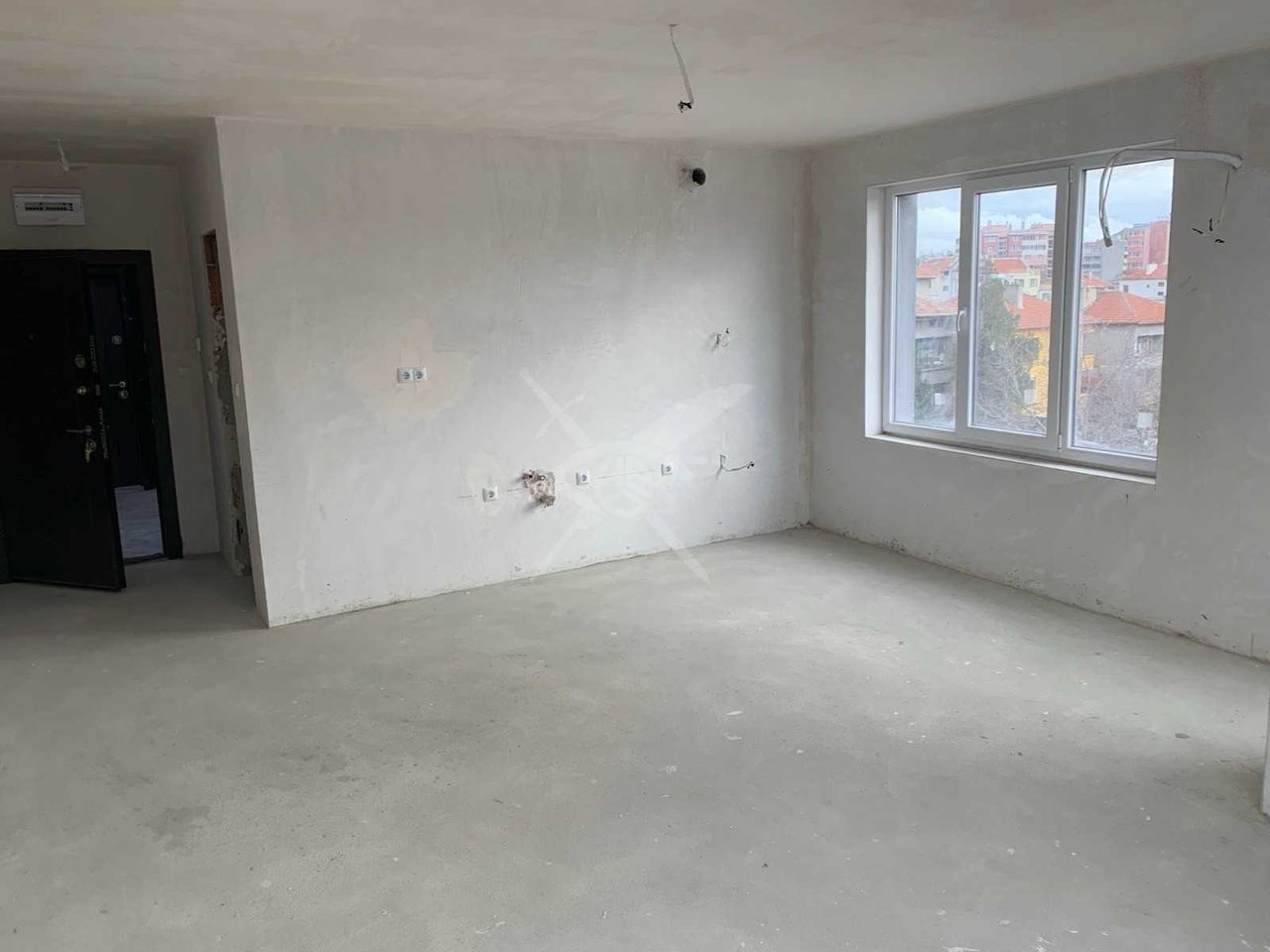 Продава се Двустаен апартамент в Айтос - 88 кв.м за 713 €/кв.м - Снимка #2