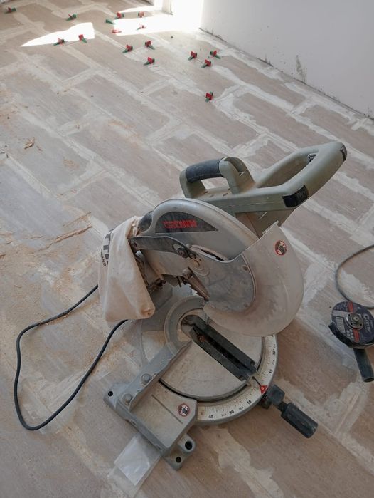 Аренда инструментов !Торцовка, циркулярная пила,болгарка 230  ,компрес