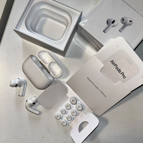 Casti AirPods Pro 3