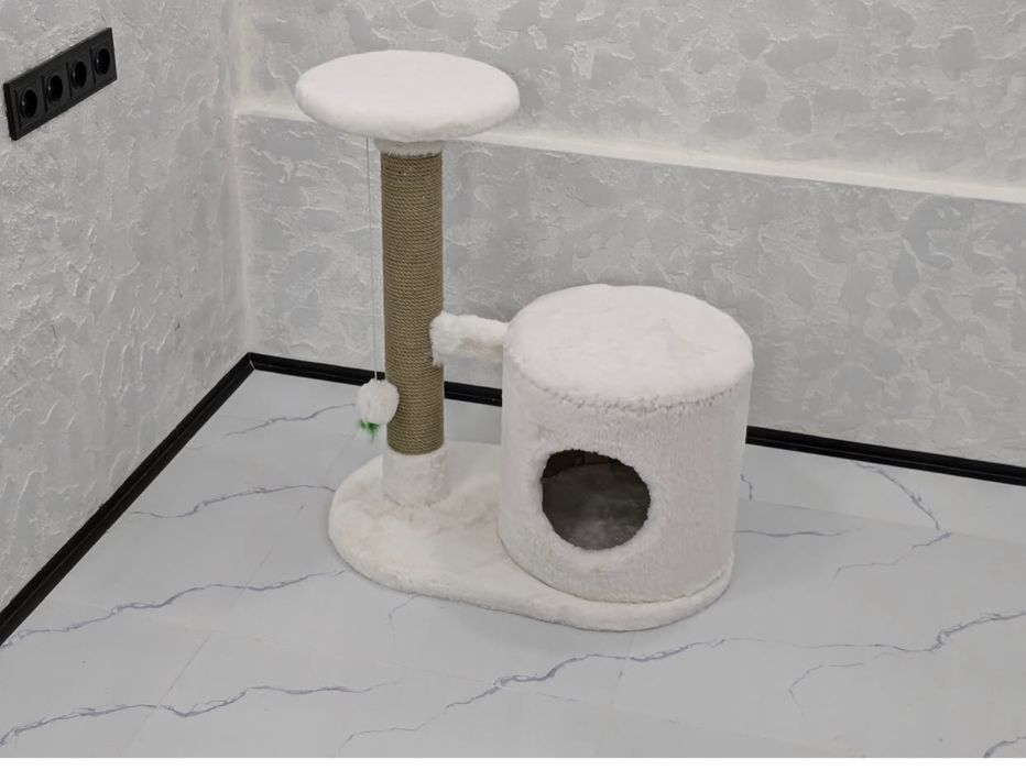 Будки и домики для кошек и собак.