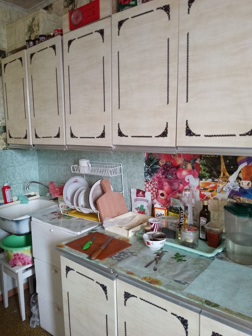 Продам  трехкомнатную квартиру
