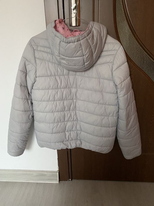 Vand geaca fas fete 12-13 ani