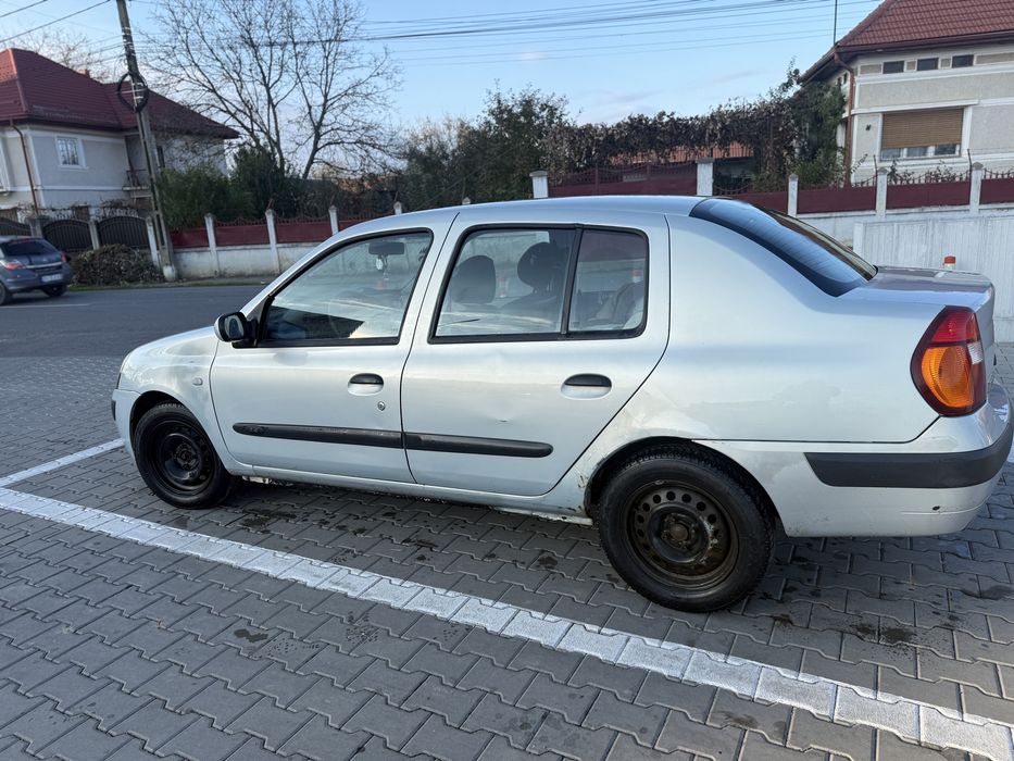 Vând Renault Clio 1.4 benzină