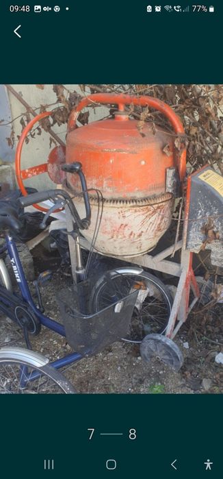 Vând acumulator b