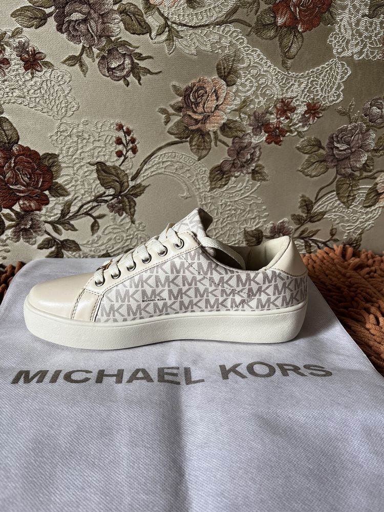 Michael Kors бежевые