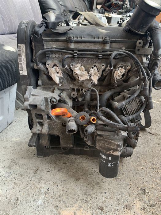 Motor vw 1.6 benzina 8 valve BGU