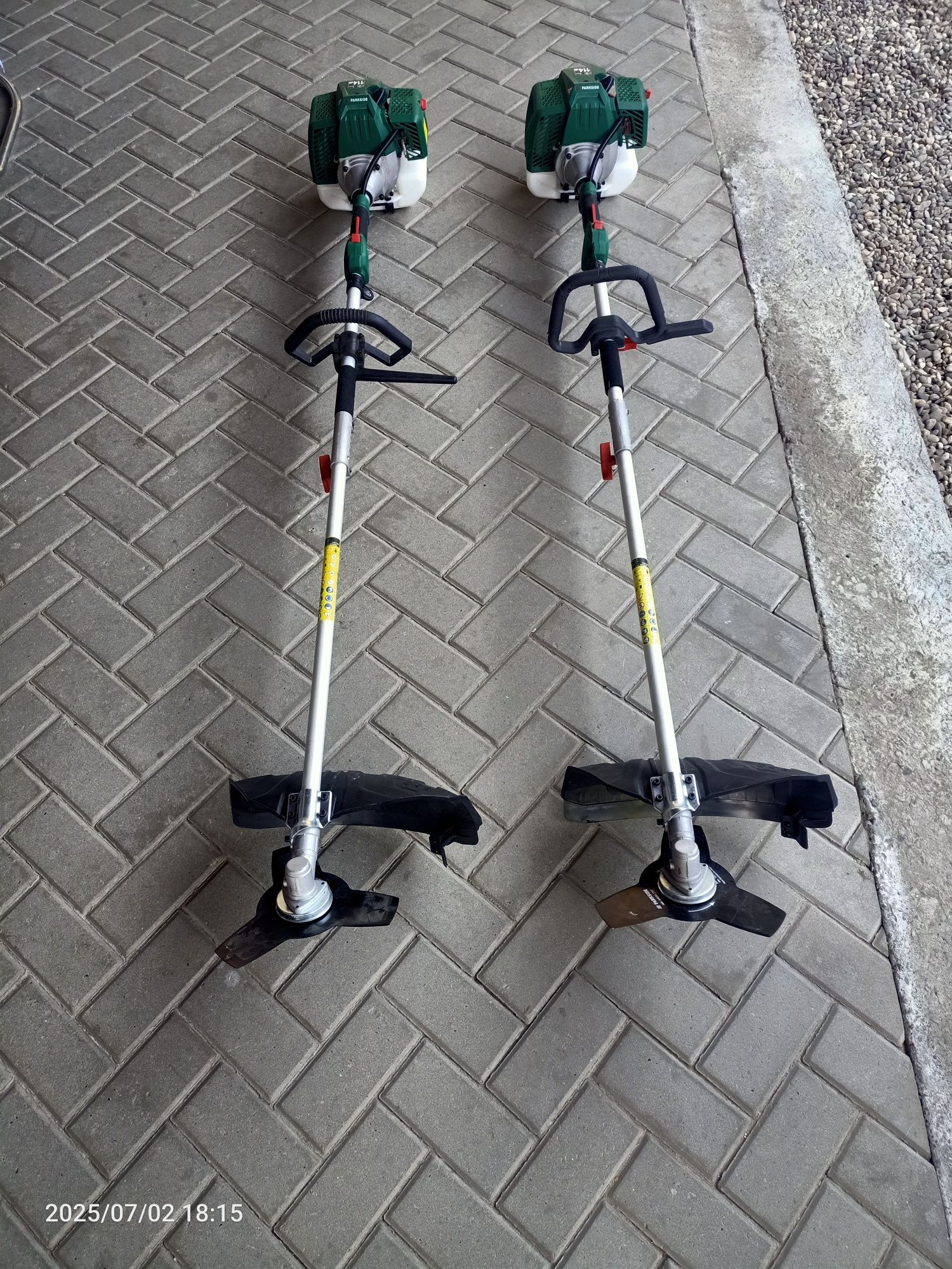 Motocoasă noua pe benzina Parkside