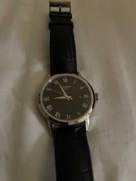Продам наручные часы Tissot