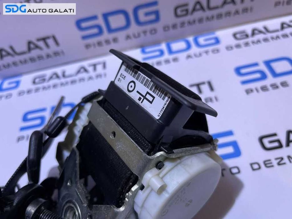 Set Centuri Siguranta Fata Stanga Dreapta BMW Seria 3 E90 E91 2004 - 2011 Cod 34073018B  34073017B 34073017 34073018