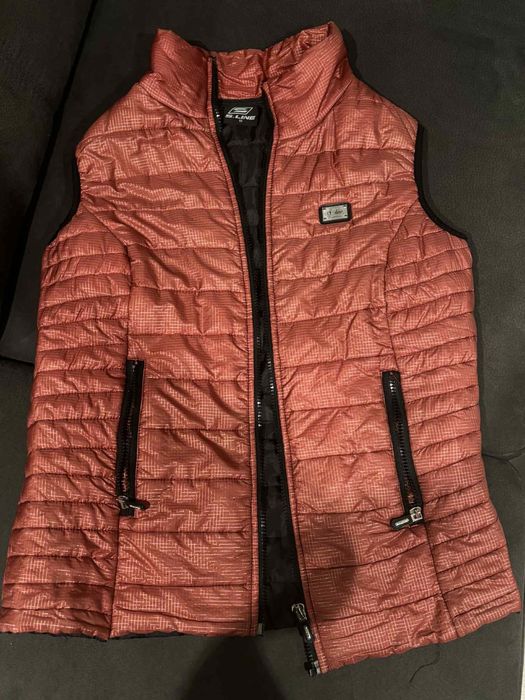 Тънък елек за топлите дни