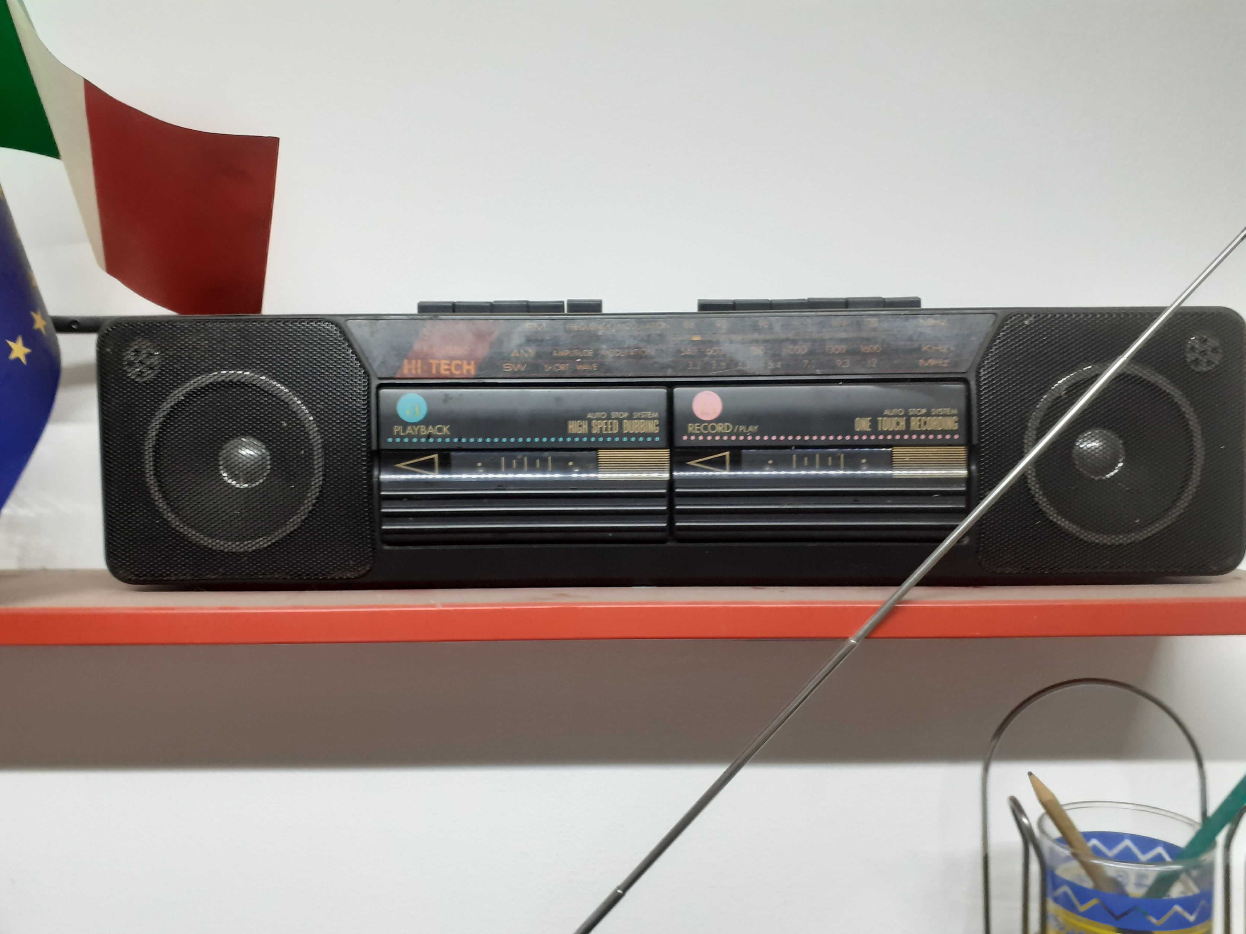 Aiwa Compact Disc Stereo Radio Cassette Recorder și altele