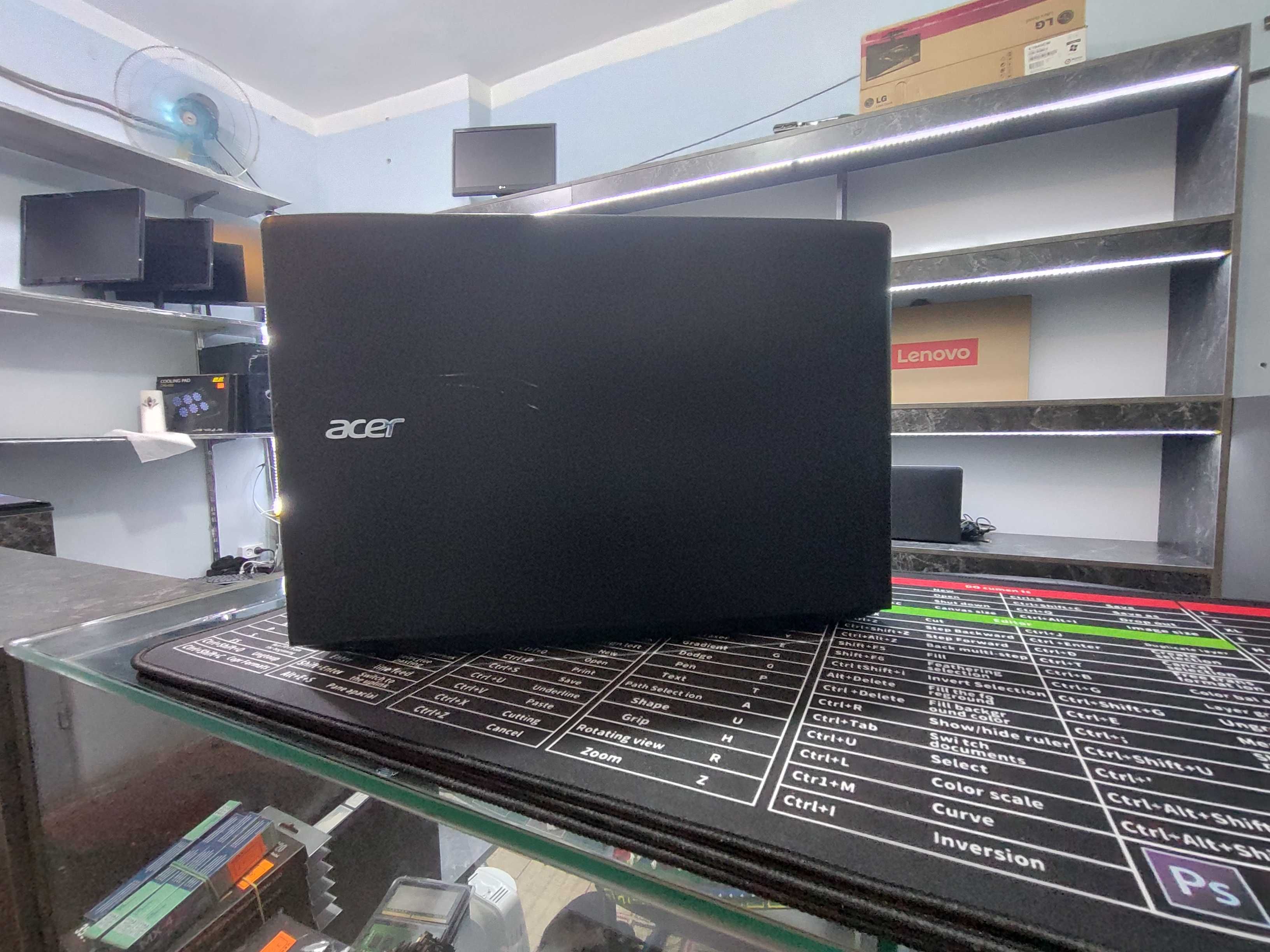 Ноутбук офисный Acer Intel Core i3-6006U