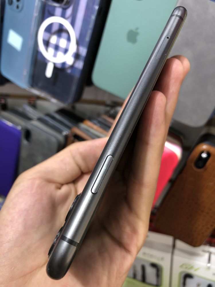 iPhone 11 64Gb ideal