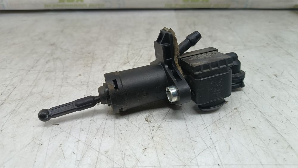 Pompa ambreiaj 6r0721388a Seat Ibiza 4 6J [2008 - 2012]