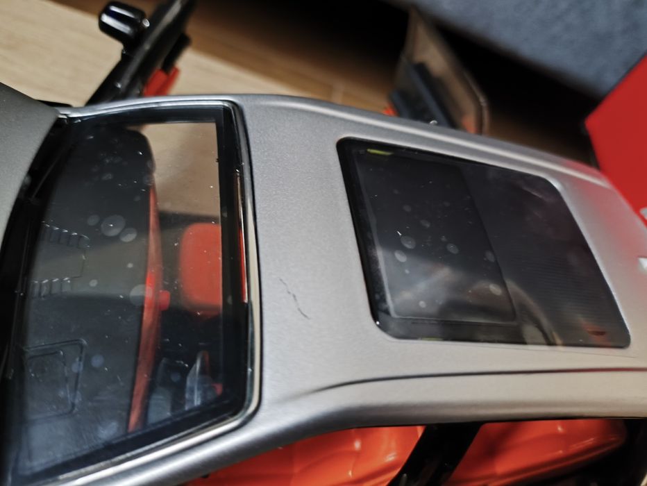 Vand macheta Rolls Royce cu sunet si lumini scara 1/18