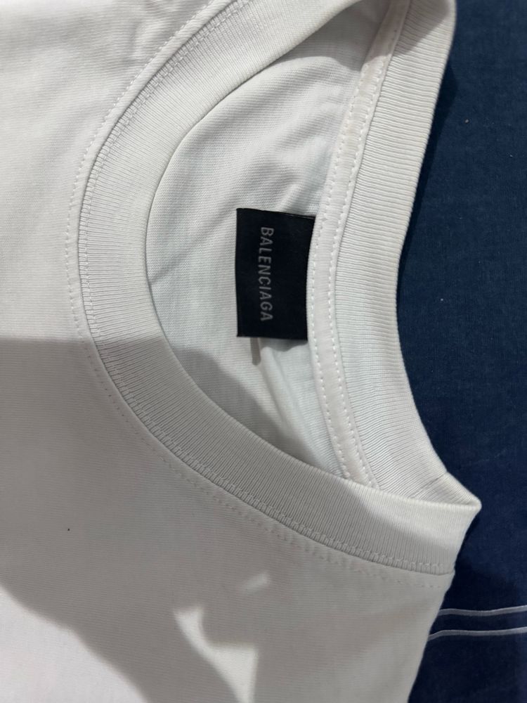 Мъжка тениска Balenciaga