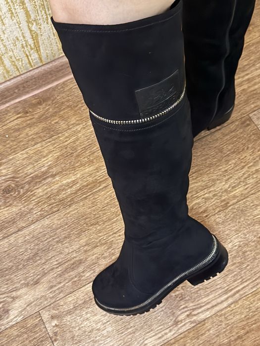 Продам ботфорты почти новые