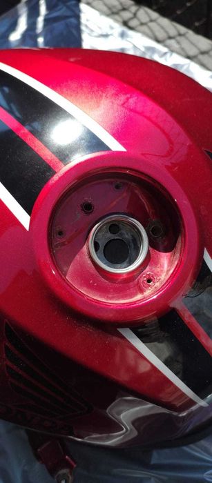 Rezervor Honda cb650F 2018 și Componente topcase Shad SH 48 an 2022