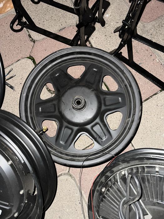 Продам перед диск на электровелосипед 16 размер