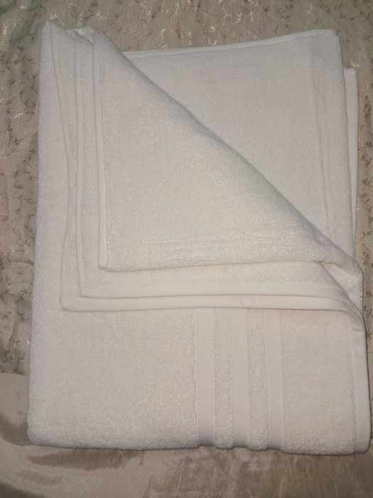 Prosoape de baie si spa, moi, pufoase si absorbante!