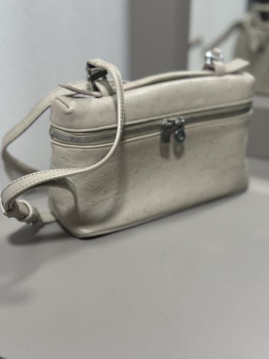 Сумка из натуральной кожи светло серая