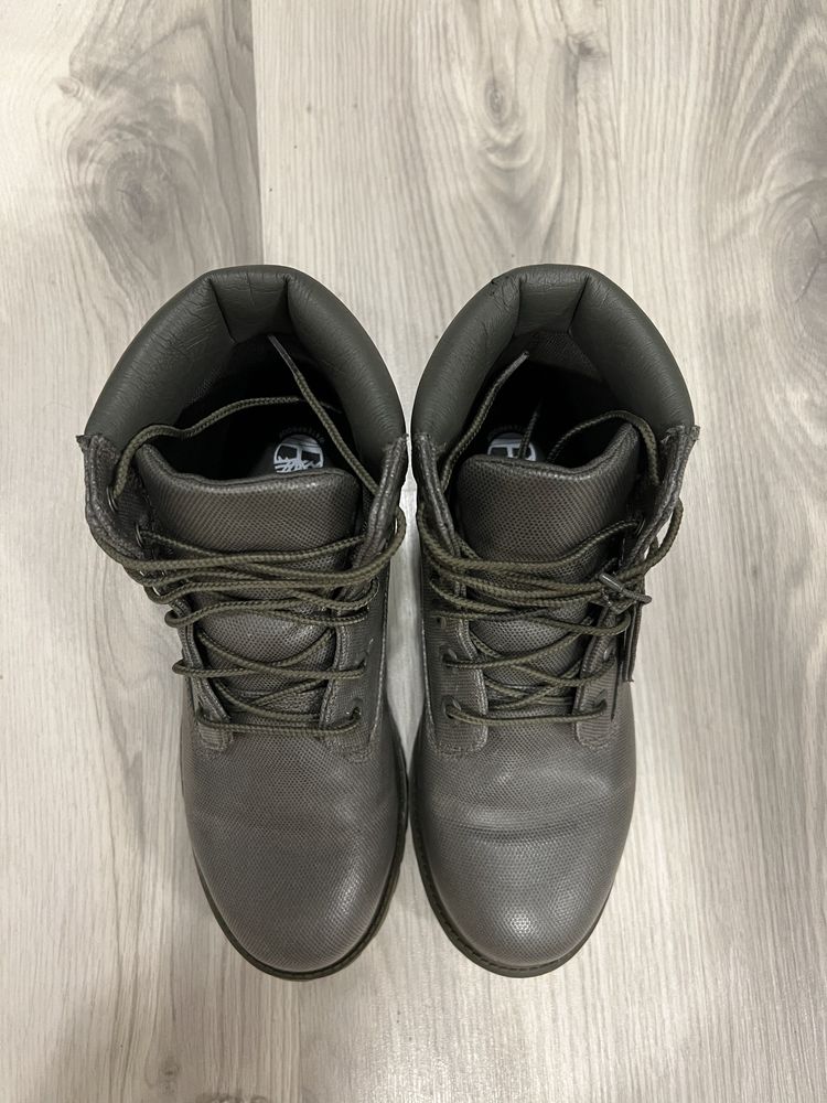 Ghete Timberland 40