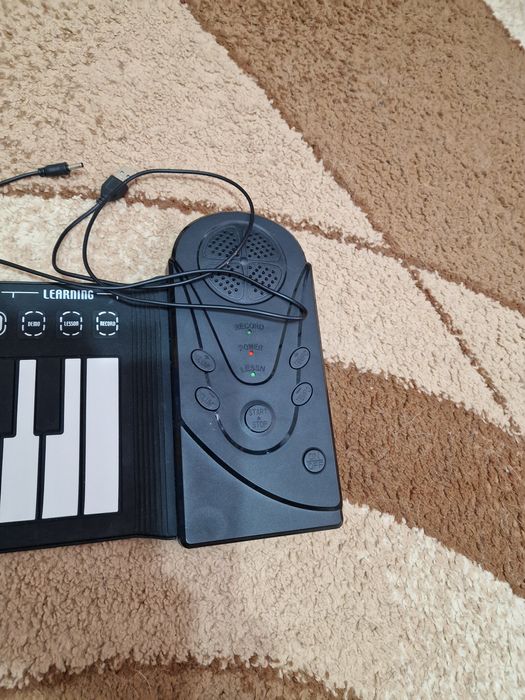 Силиконово пиано