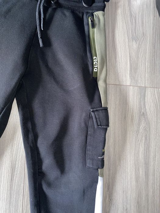 pantaloni trening C&A EUR 146/11 ani